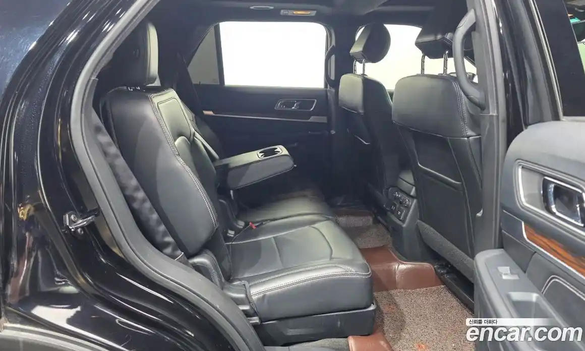 Ford Explorer 2016 2.3 Автомат в Москве № 280561, фото 17