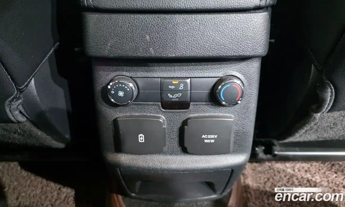 Ford Explorer 2016 2.3 Автомат в Москве № 280561, фото 2