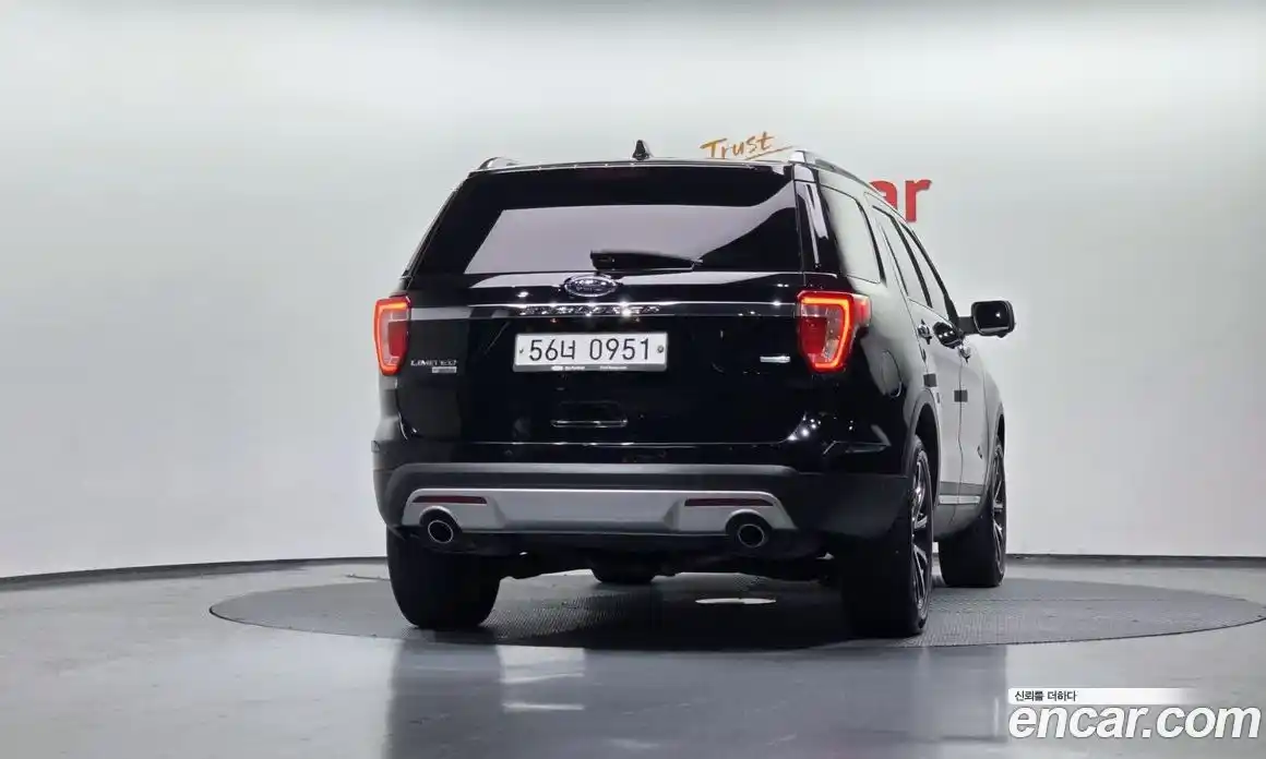 Ford Explorer 2016 2.3 Автомат в Москве № 280561, фото 6