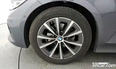 BMW 3-Series 2020 2.0 Автомат в Москве № 283737, миниатюра 5