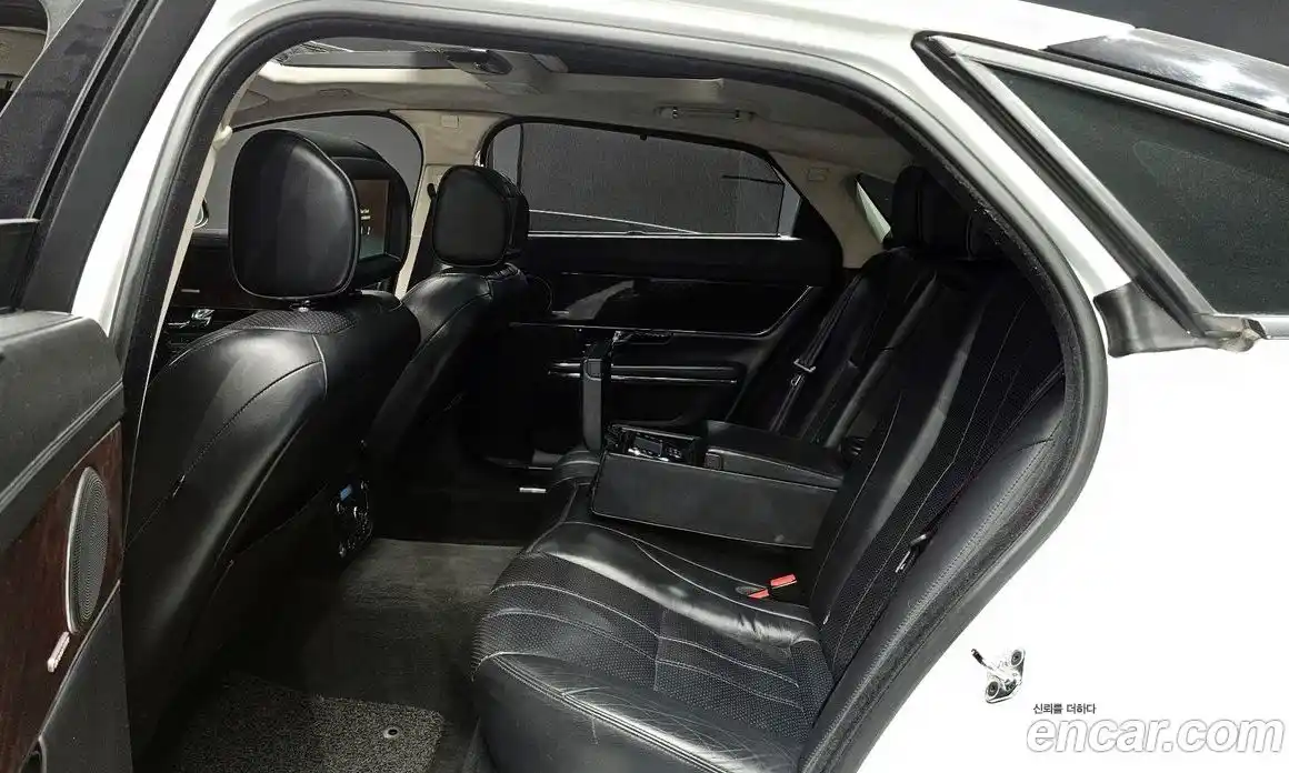 Jaguar XJ 2011 3.0 Автомат в Москве № 283857, фото 19