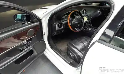 Jaguar XJ 2011 3.0 Автомат в Москве № 283857, миниатюра 4