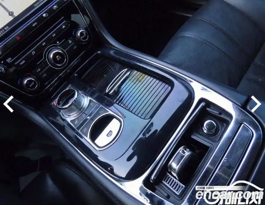 Jaguar XJ 2012 3.0 Автомат в Москве № 284007, фото 15