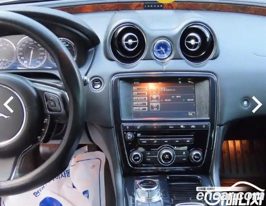 Jaguar XJ 2012 3.0 Автомат в Москве № 284007, фото 10