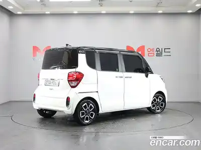 Kia Ray 2022 1.0 Автомат в Москве № 287481, миниатюра 3