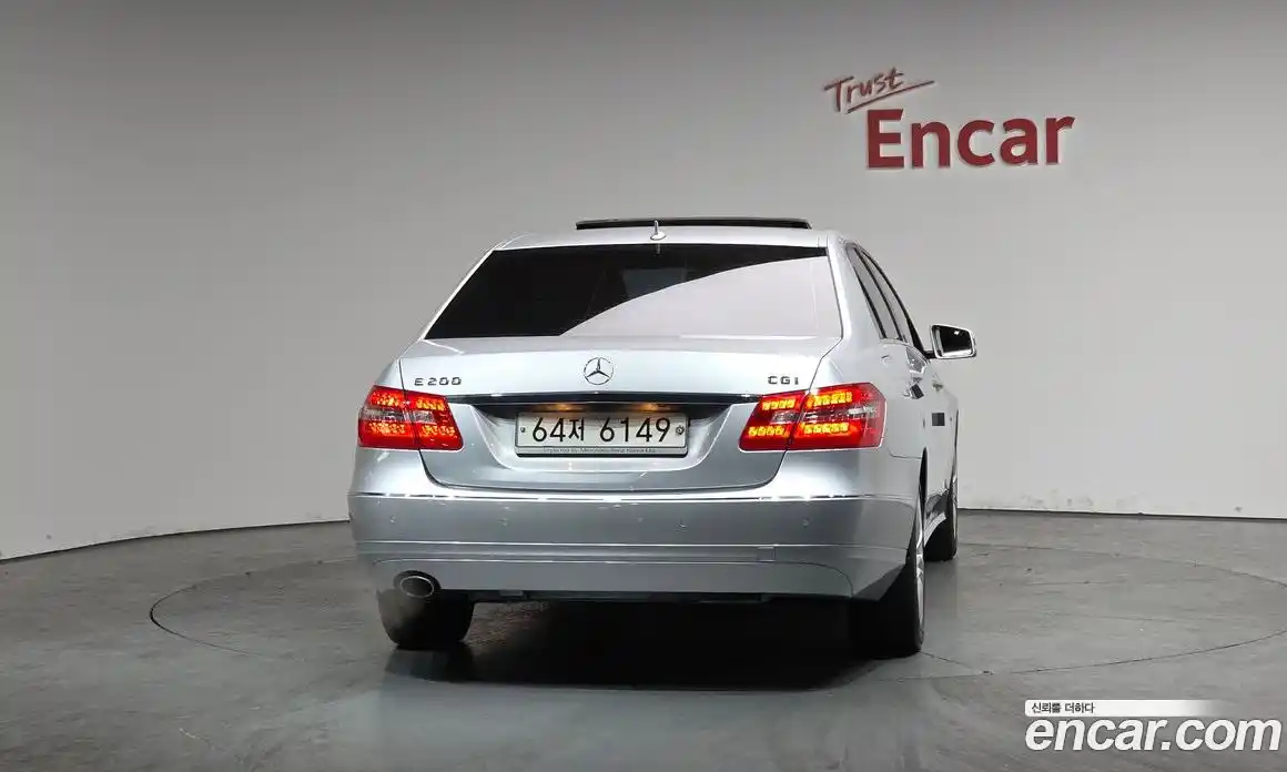 Mercedes-Benz E-Class 2010 1.8 Автомат в Москве № 292498, фото 19