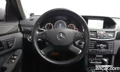 Mercedes-Benz E-Class 2010 1.8 Автомат в Москве № 292498, миниатюра 6