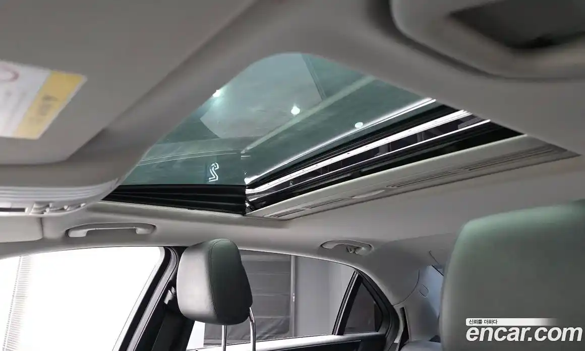 Mercedes-Benz E-Class 2010 1.8 Автомат в Москве № 292498, фото 7