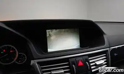 Mercedes-Benz E-Class 2010 1.8 Автомат в Москве № 292498, миниатюра 10