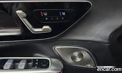 Mercedes-Benz EQE 2023 0.3 Автомат в Москве № 292536, миниатюра 10