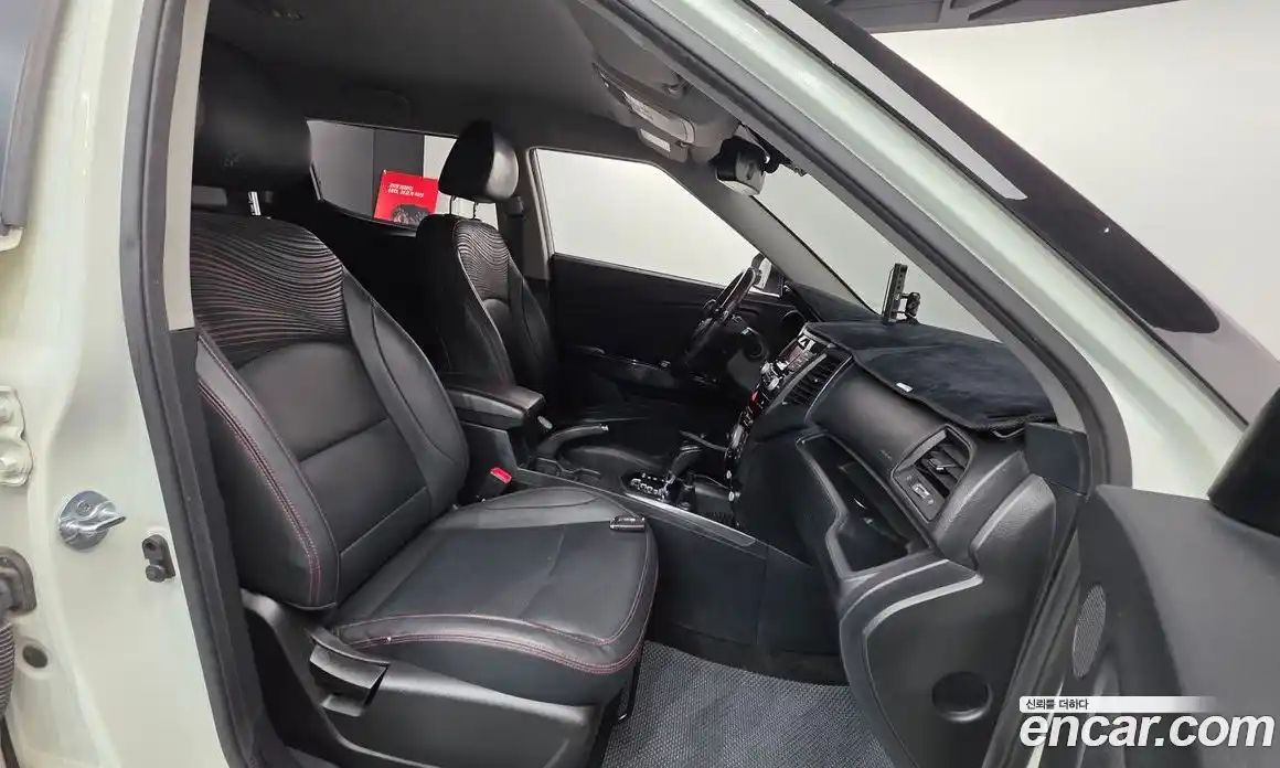 SsangYong TIBOLI 2016 1.6 Автомат в Москве № 29994, фото 3