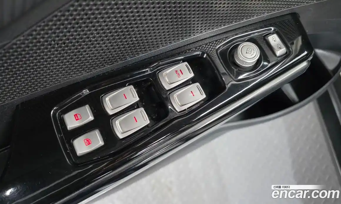 SsangYong TIBOLI 2016 1.6 Автомат в Москве № 29994, фото 6