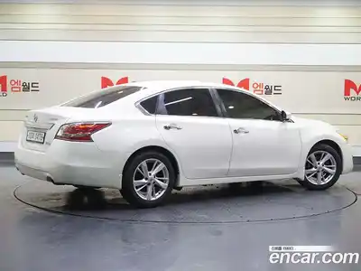 Nissan Altima 2016 2.5 Автомат в Москве № 306255, миниатюра 4