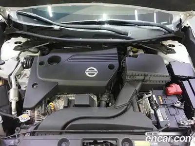 Nissan Altima 2016 2.5 Автомат в Москве № 306255, миниатюра 8