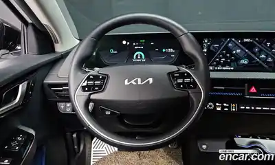 Kia EV6 2024 0.1 Автомат в Москве № 307045, миниатюра 8