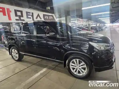 SsangYong Rexton 2019 2.2 Автомат в Москве № 31033, миниатюра 4