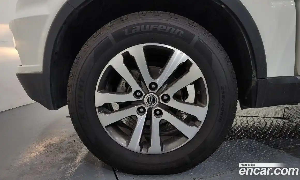 SsangYong Rexton 2014 2.0 Автомат в Москве № 310632, фото 15