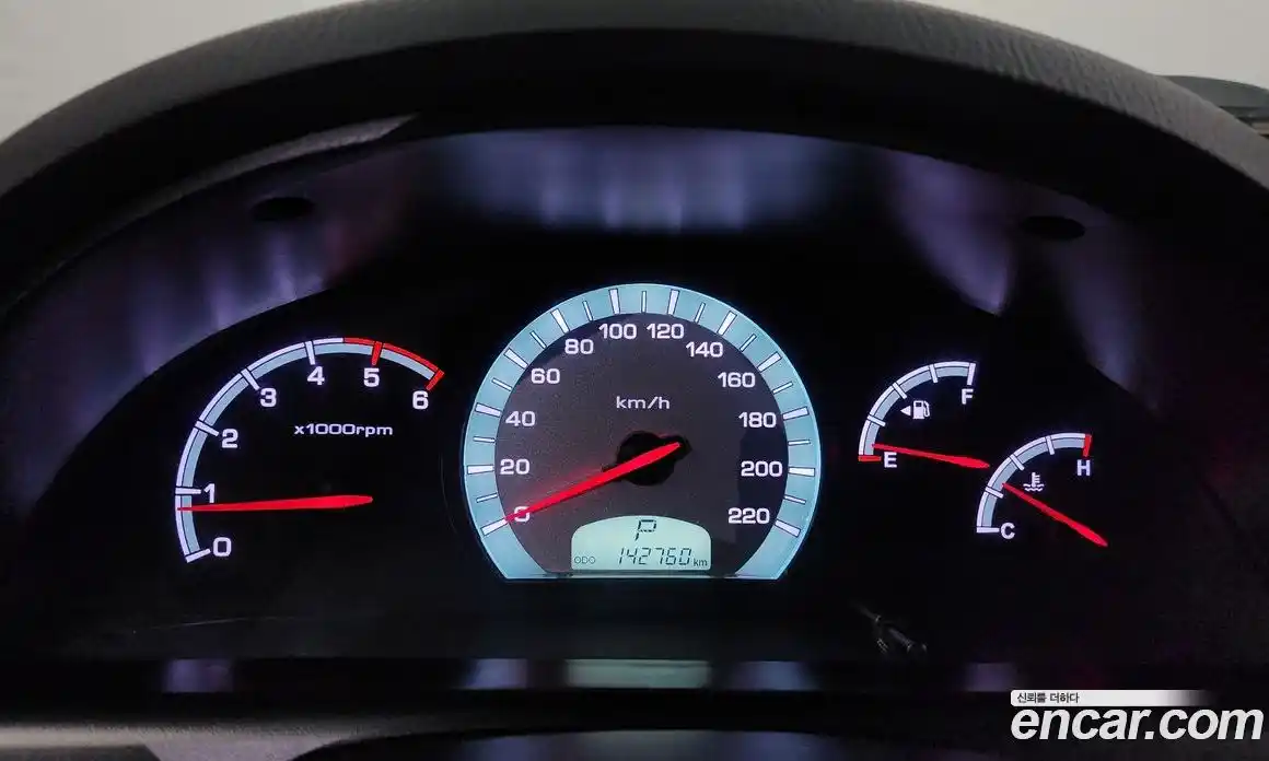 SsangYong Rexton 2014 2.0 Автомат в Москве № 310632, фото 16