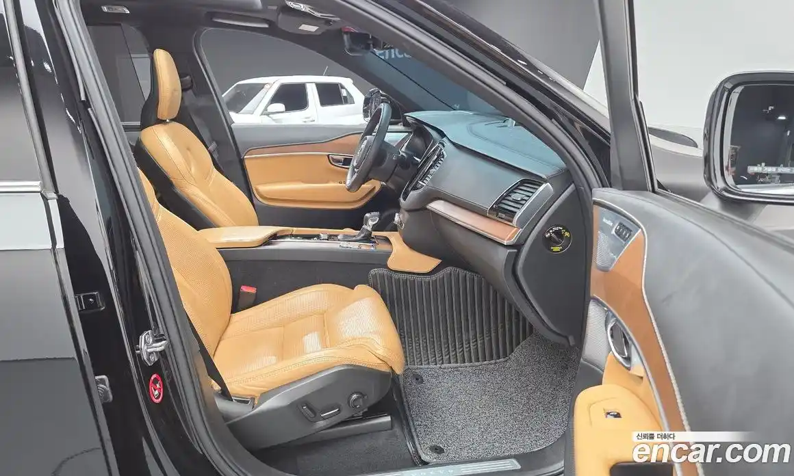 Volvo XC90 2019 2.0 Автомат в Москве № 312605, фото 14