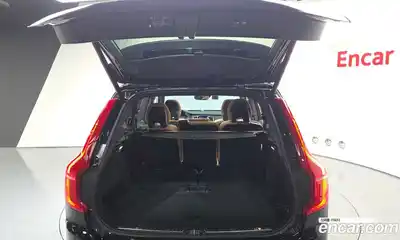 Volvo XC90 2019 2.0 Автомат в Москве № 312605, миниатюра 3