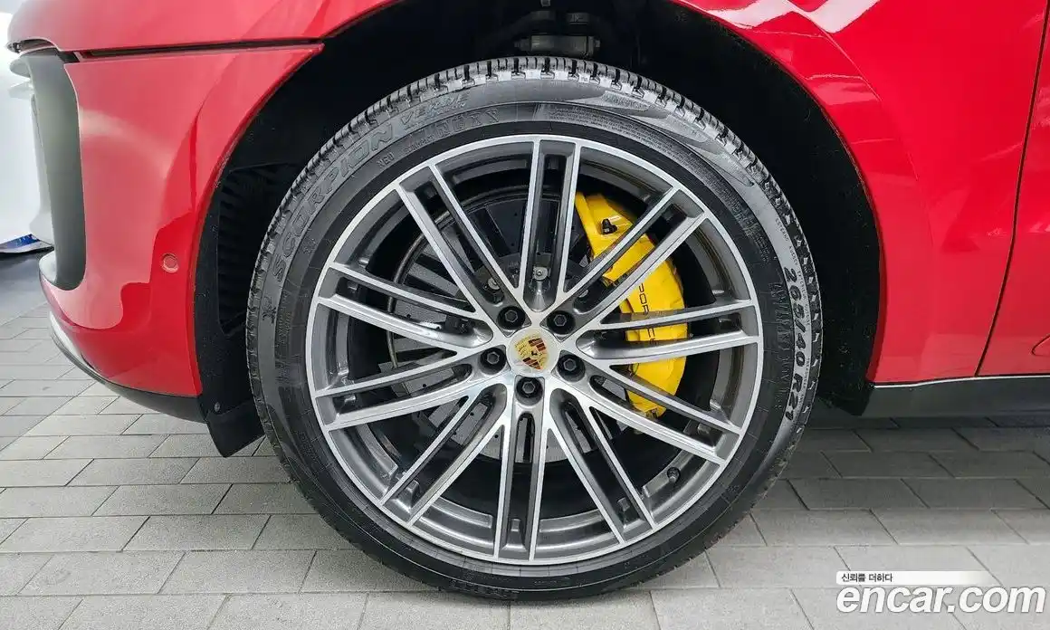 Porsche Macan 2023 2.9 Автомат в Москве № 326357, фото 6