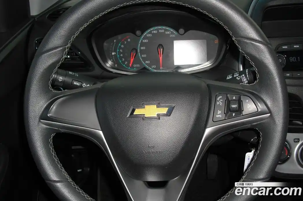 Chevrolet Spark 2016 1.0 Автомат в Москве № 328029, фото 15