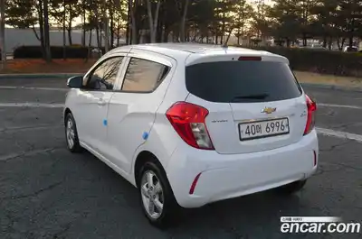 Chevrolet Spark 2016 1.0 Автомат в Москве № 328029, миниатюра 3