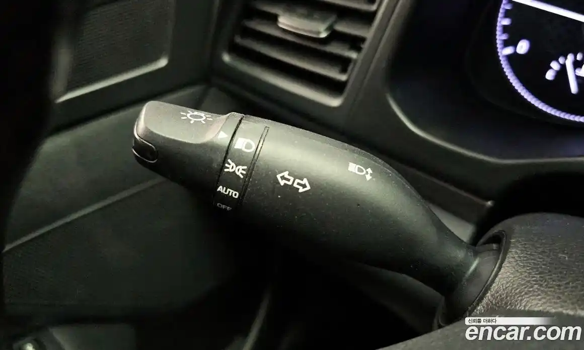 Hyundai Avante 2019 1.6 Автомат в Москве № 336015, фото 14