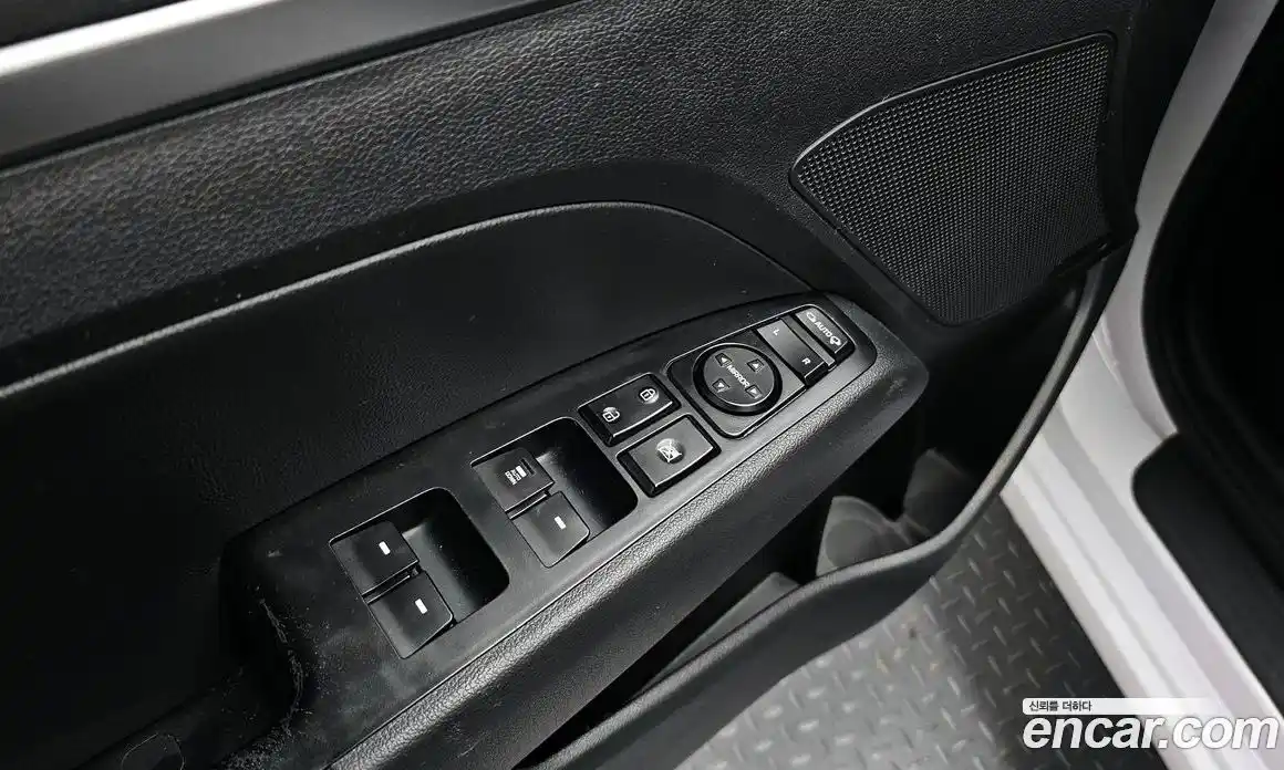 Hyundai Avante 2019 1.6 Автомат в Москве № 336015, фото 20