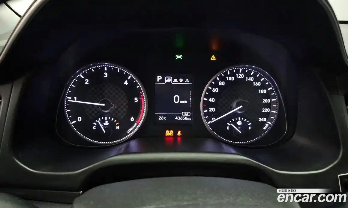 Hyundai Avante 2019 1.6 Автомат в Москве № 336015, фото 10