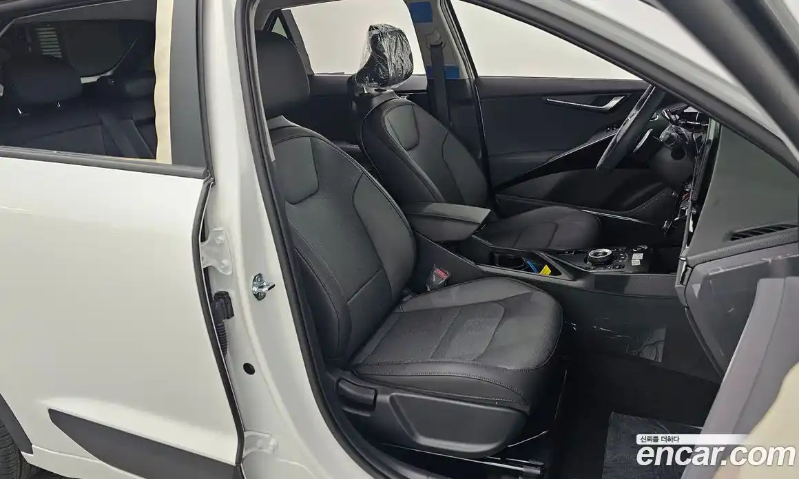 Kia Niro 2026 1.6 Автомат в Москве № 336424, фото 7