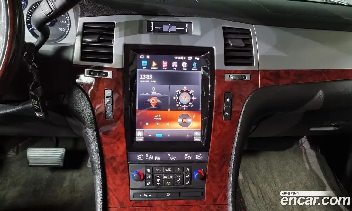 Cadillac Escalade 2008 6.2 Автомат в Москве № 337167, фото 1