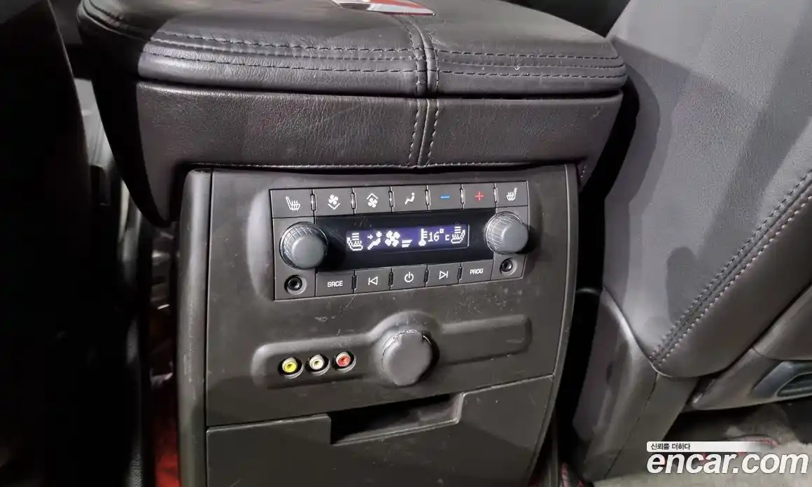 Cadillac Escalade 2008 6.2 Автомат в Москве № 337167, фото 19