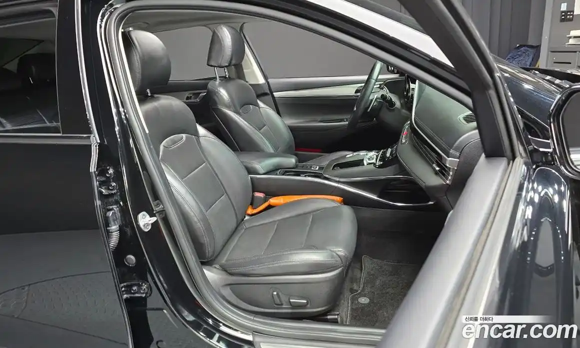 Hyundai Grandeur 2023 3.0 Автомат в Москве № 357563, фото 12