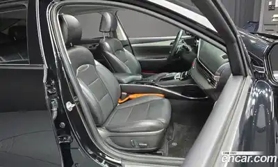 Hyundai Grandeur 2023 3.0 Автомат в Москве № 357563, миниатюра 12