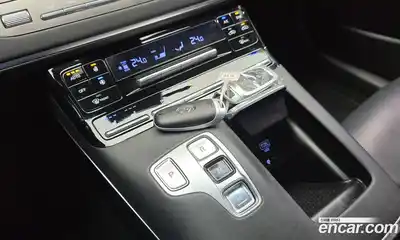 Hyundai Grandeur 2023 3.0 Автомат в Москве № 357563, миниатюра 9