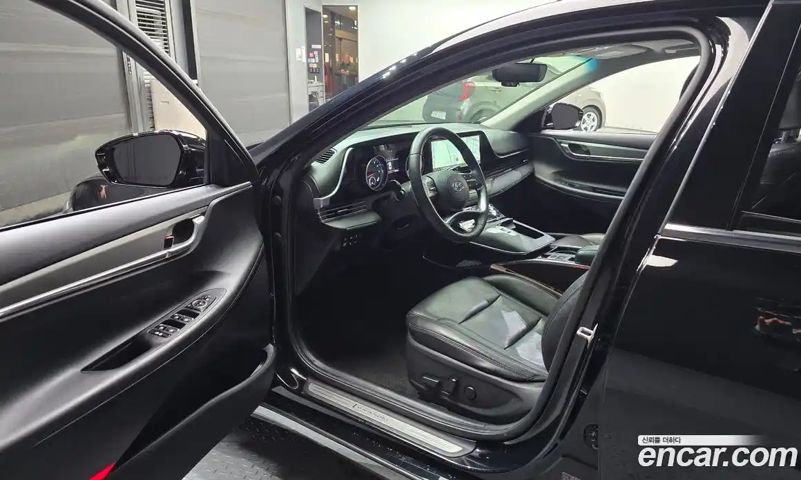 Hyundai Grandeur 2023 3.0 Автомат в Москве № 357563, фото 10