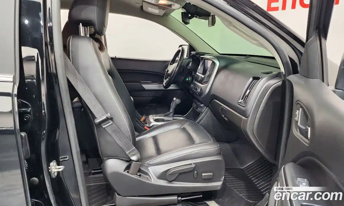 Chevrolet Colorado 2020 3.6 Автомат в Москве № 376211, фото 11