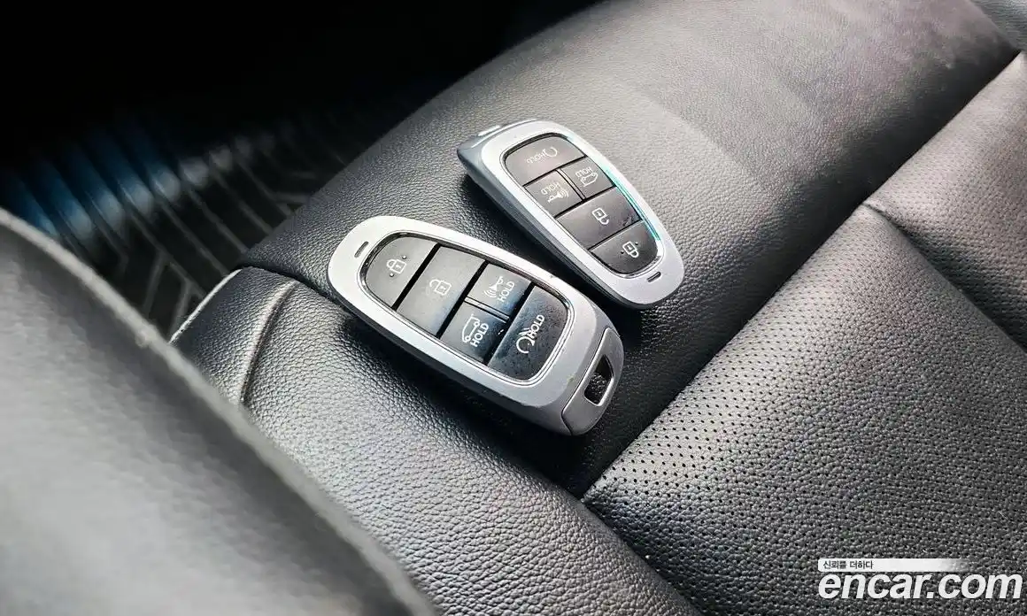 Hyundai Staria 2023 3.5 Автомат в Москве № 381576, фото 18