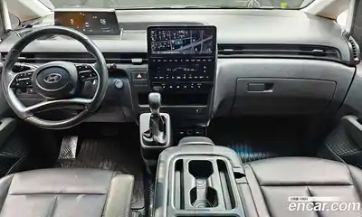 Hyundai Staria 2023 3.5 Автомат в Москве № 381576, миниатюра 7