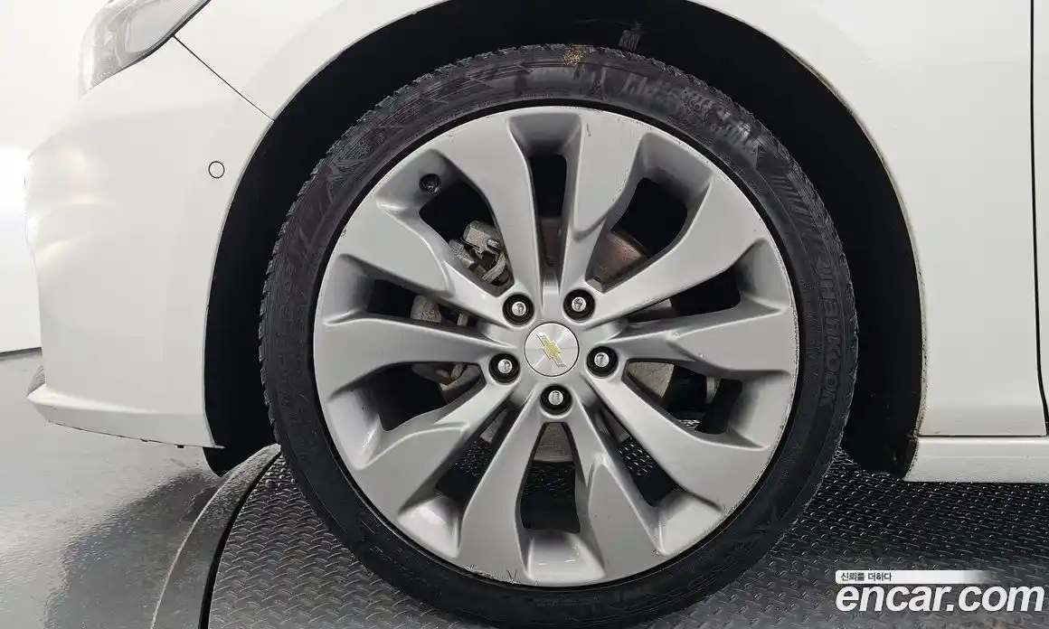 Chevrolet Malibu 2017 2.0 Автомат в Москве № 396681, фото 5