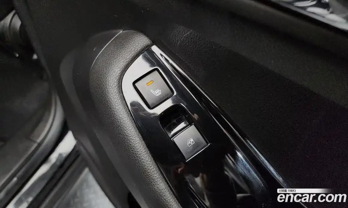 Chevrolet Orlando 2014 2.0 Автомат в Москве № 39710, фото 9