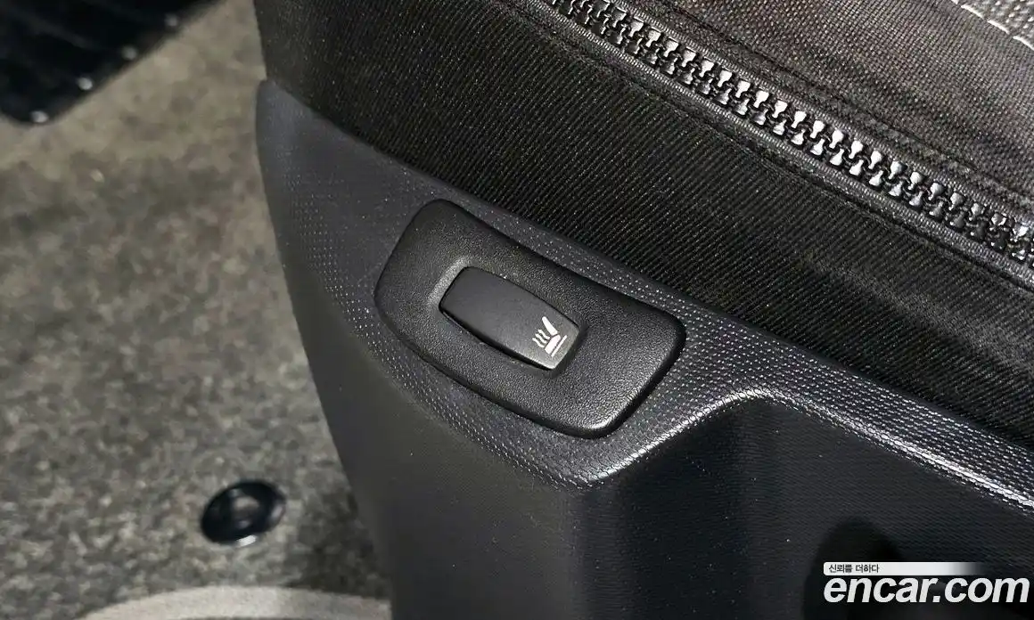 Renault QM3 2015 1.5 Автомат в Москве № 399716, фото 18