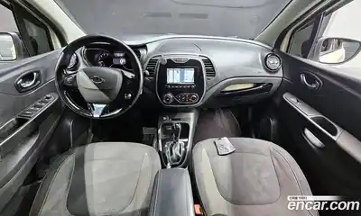 Renault QM3 2015 1.5 Автомат в Москве № 399716, миниатюра 7