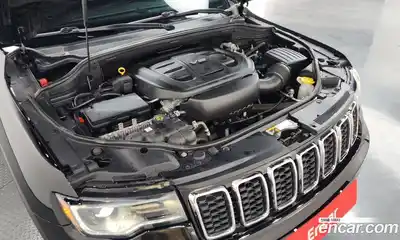 Jeep Cherokee 2019 3.6 Автомат в Москве № 401606, миниатюра 6