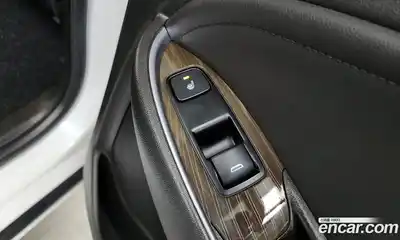 Chevrolet Malibu 2020 1.3 Автомат в Москве № 40175, миниатюра 11