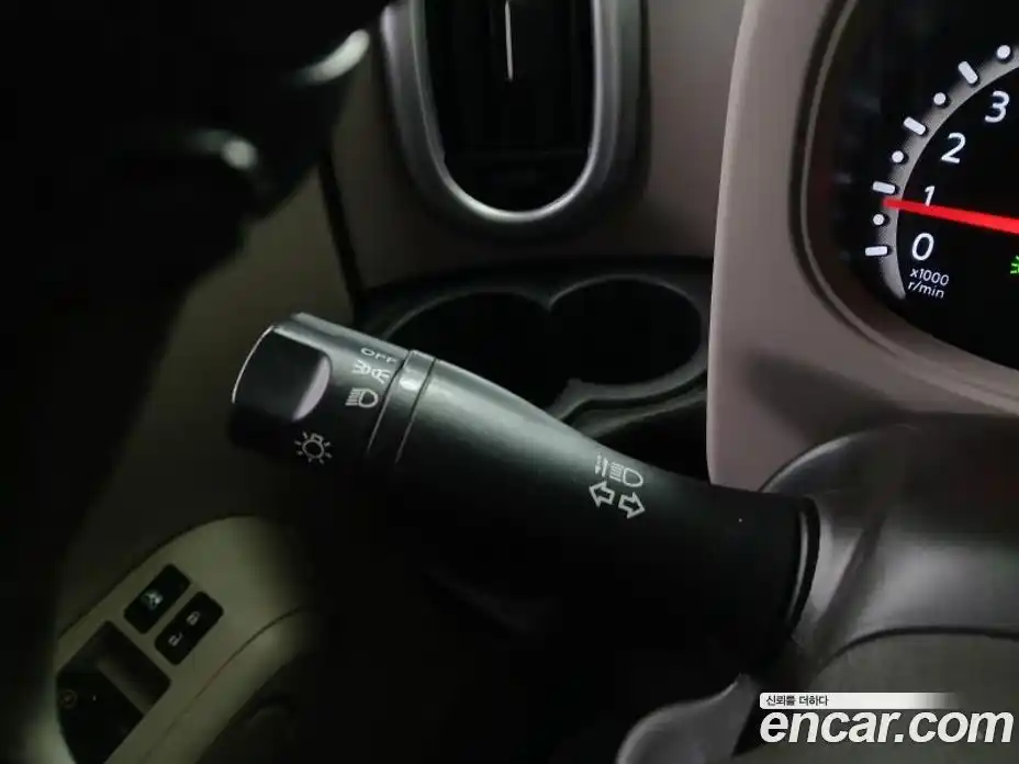 Nissan Cube 2011 1.8 Автомат в Москве № 406106, фото 12