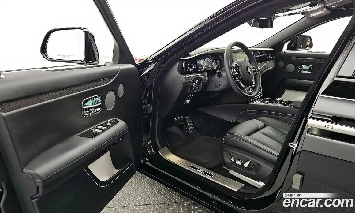 Rolls-Royce Ghost 2023 6.7 Автомат в Москве № 407080, фото 10