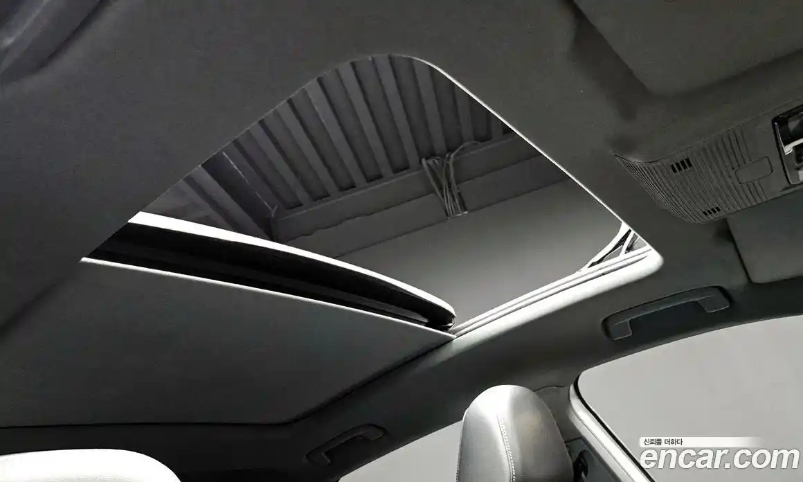 Audi Q4 e-tron 2022 0.2 Автомат в Москве № 414326, фото 19