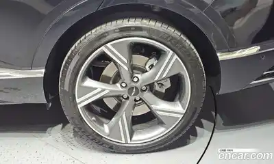 Genesis GV80 2024 2.5 Автомат в Москве № 418828, миниатюра 5